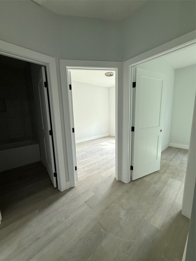 Photo - 3537 Alderfer St