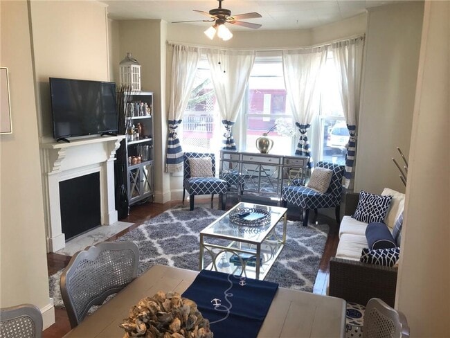 Photo - 46 Lee Ave Unit 1