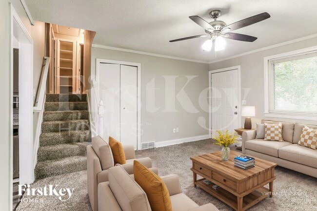 Photo - 3003 Falcon Bridge Dr