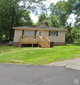 Building Photo - 8 Village Terrace Dr Rental