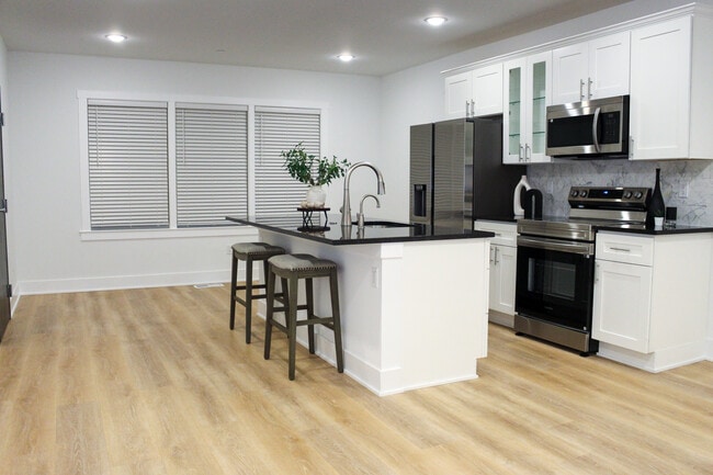 Photo - Valley Springs Apartments Unit 2