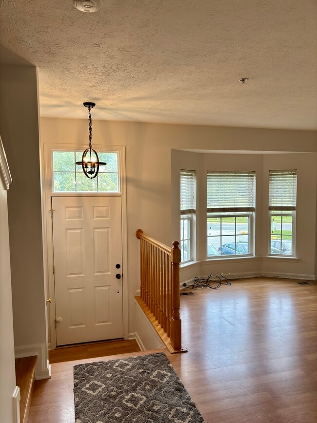 Photo - 526 Harbour Ct