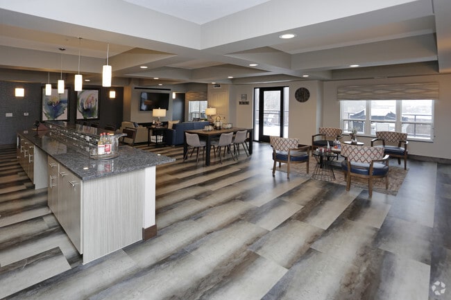 Photo - Capstone Apartments