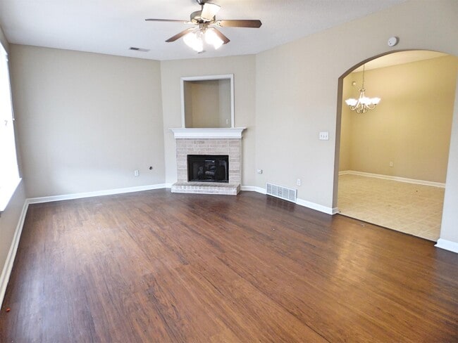 Photo - 9100 Cinderhill Cove W