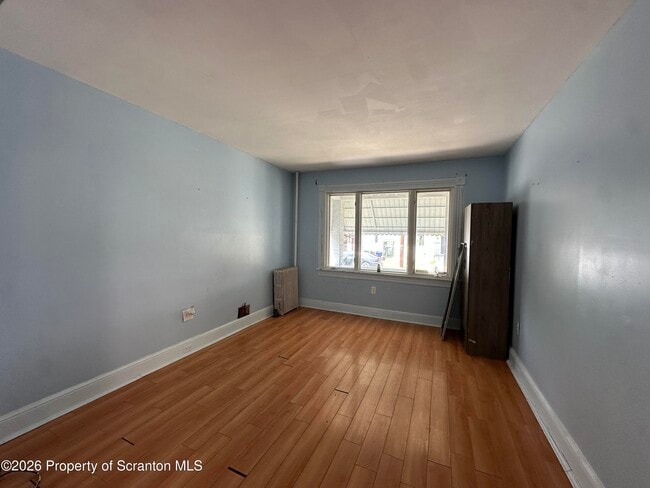Photo - 615 S Webster Ave