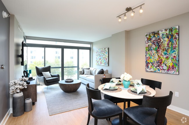 1BR, 1BA - 759 SF - Lydian