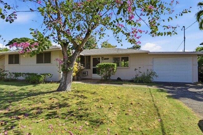 Building Photo - Fantastic 3 Bedroom, 2 Bath in Kailua