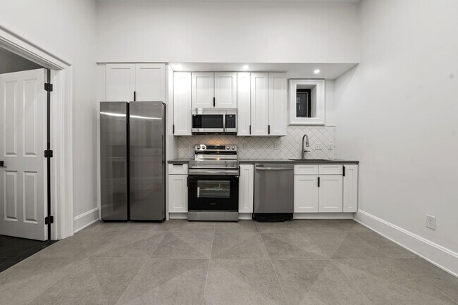 Photo - 1121 Dayton St Unidad 102