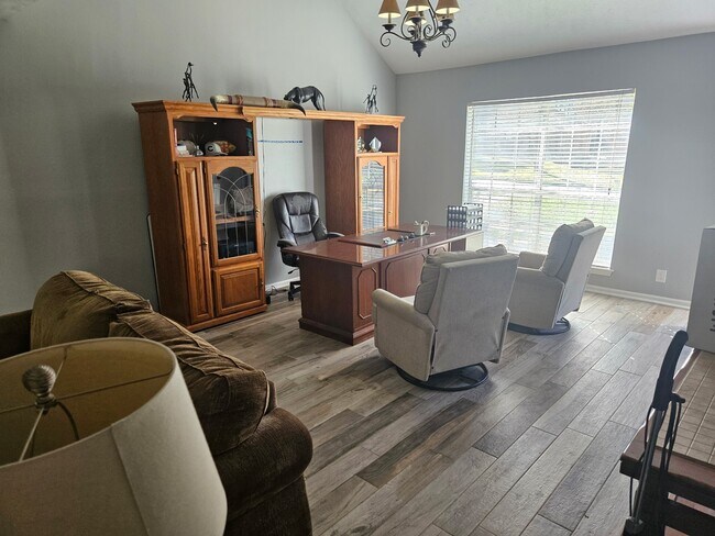 Photo - 1844 Rollingwood Dr