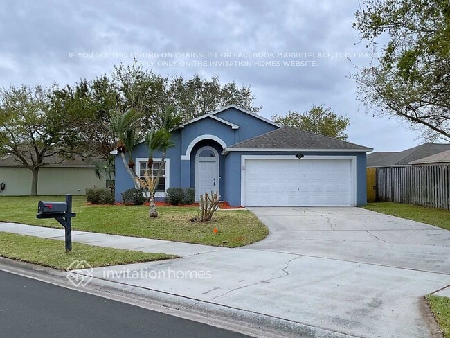 Building Photo - 2115 Bayhill Dr