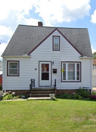 Building Photo - 4207 Wood Ave Rental