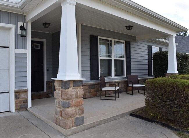 Photo - SHOWINGS CURRENTLY UNAVAILABLE!!!