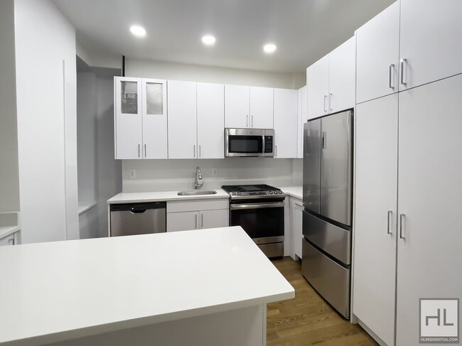 Photo - WEST 58 STREET Unit 4C