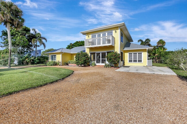 Building Photo - 7501 S Indian River Dr