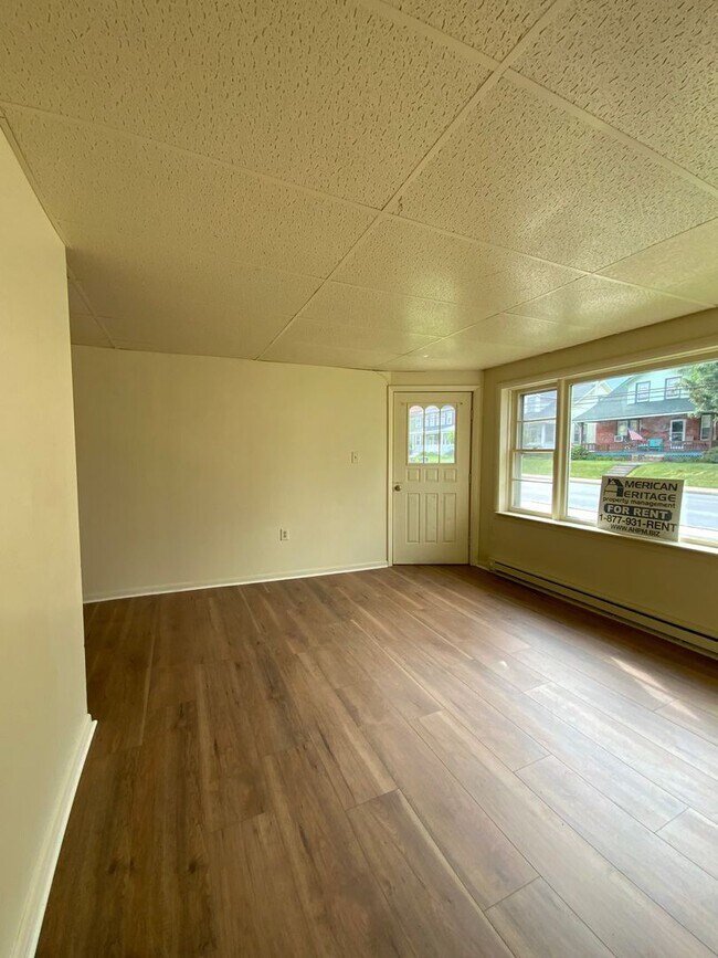 Photo - 237 E Jackson St Unit 237 E. JACKSON ST APT. #1