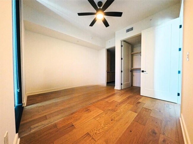 Photo - 84 East Ave Unit 3808