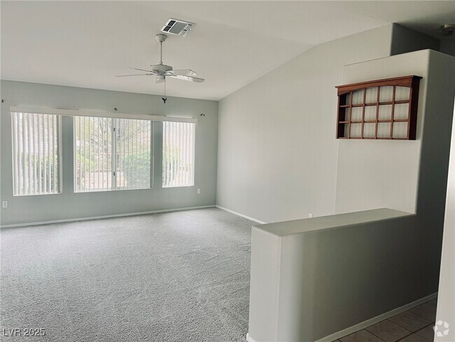 Building Photo - 480 Elm Crest Pl Rental