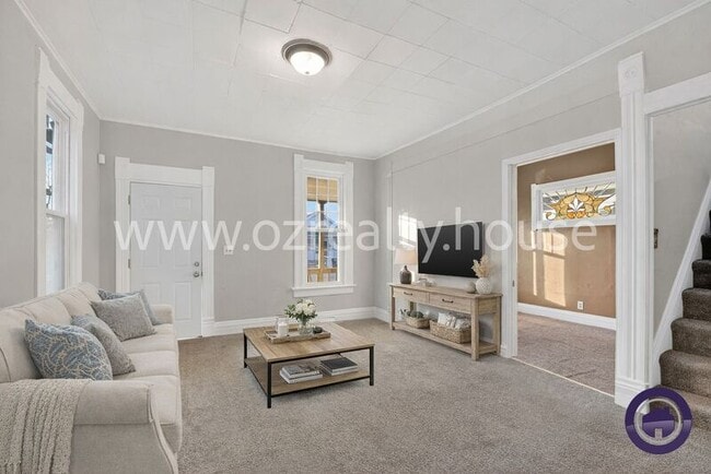 Photo - 837 Lorain St