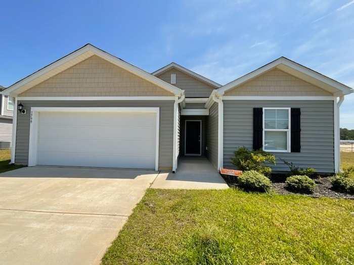 3br 2ba w/ Community Pool - 3br 2ba w/ Community Pool