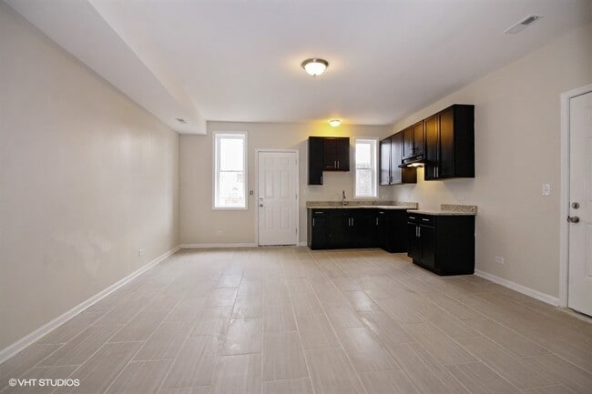 Photo - 7311 S Stewart Ave Unit 7313 - 2