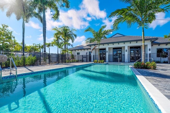 Photo - 3024 Green Palm Ct
