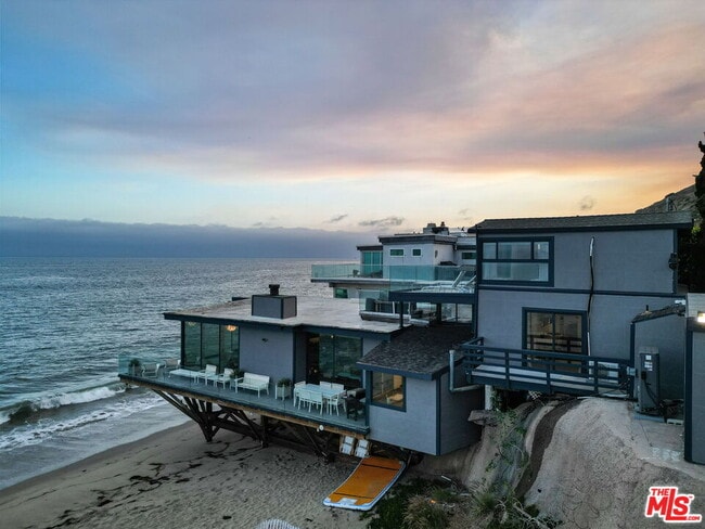 Building Photo - 26044 Pacific Coast Hwy Rental