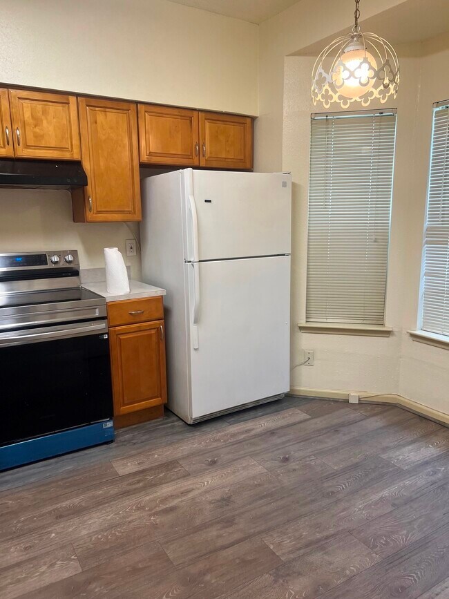 Photo - 12400 Brookglade Cir Unit 37
