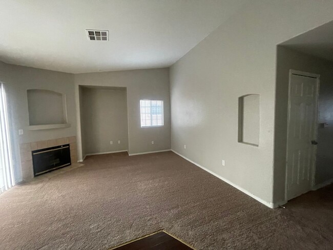 Photo - Charming 3-Bedroom, 2-Bath Apartment for Rent