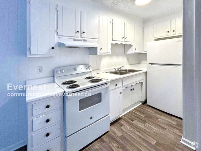 Building Photo - 5003 Alan Dr Unit Apt B