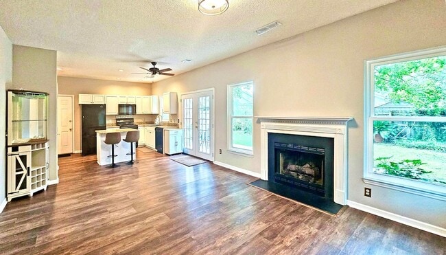 Photo - 94 Blairmore Dr