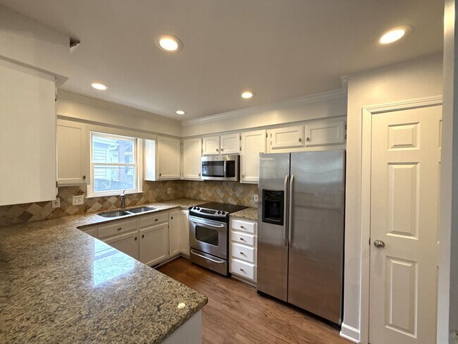 Photo - Dilworth Home - T.R. Lawing Realty Property