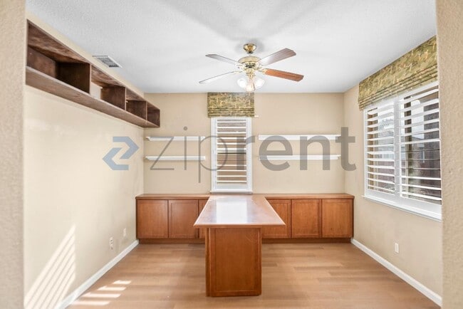 Photo - 25 Zion Ct