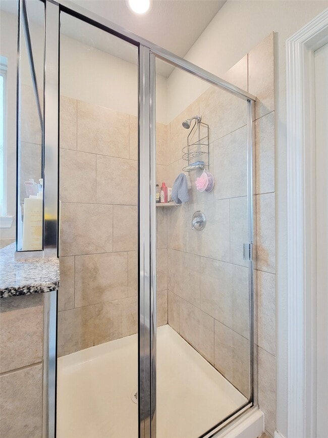 Building Photo - 24811 Crimson Pine Dr