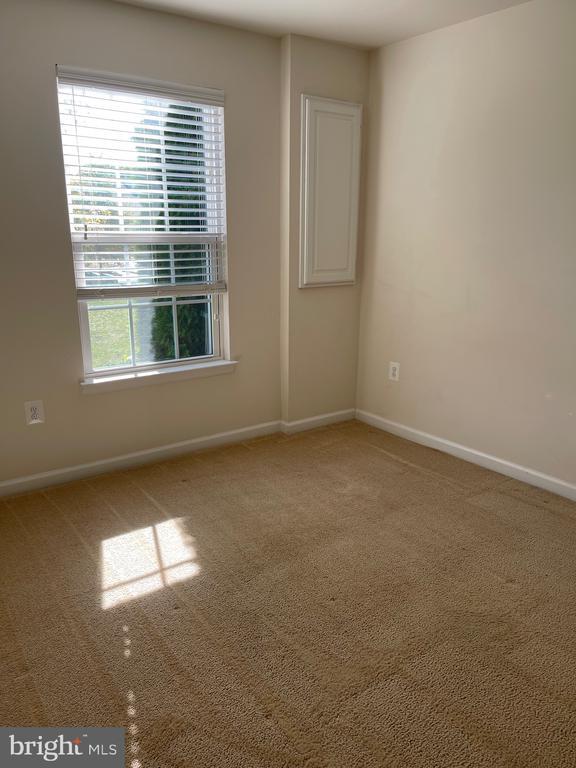 13309 Waterford Hills Boulevard Townhome Townhome Rental in