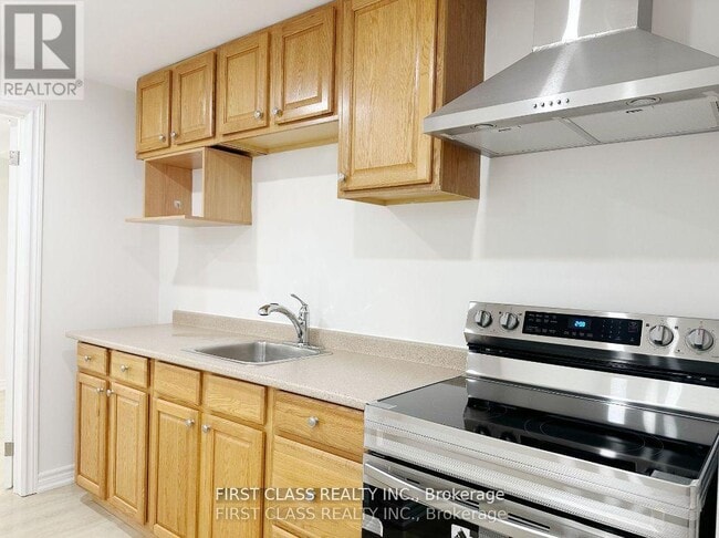 Photo - 338 Rhodes Ave