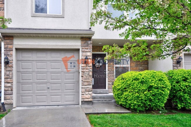 Photo - 6698 Balfour Ln W