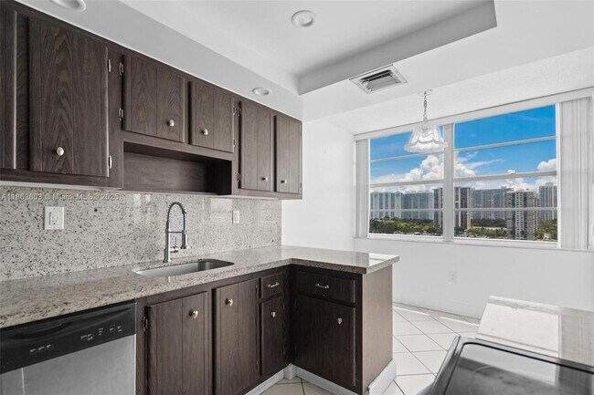 Photo - 18081 Biscayne Blvd Unit 1205