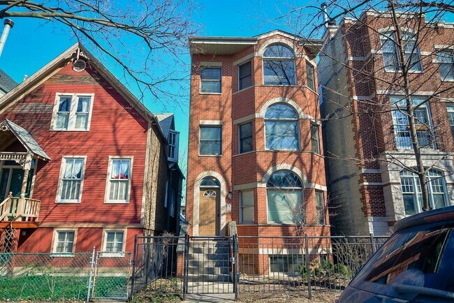Photo - 3721 N Janssen Ave Unit J04P
