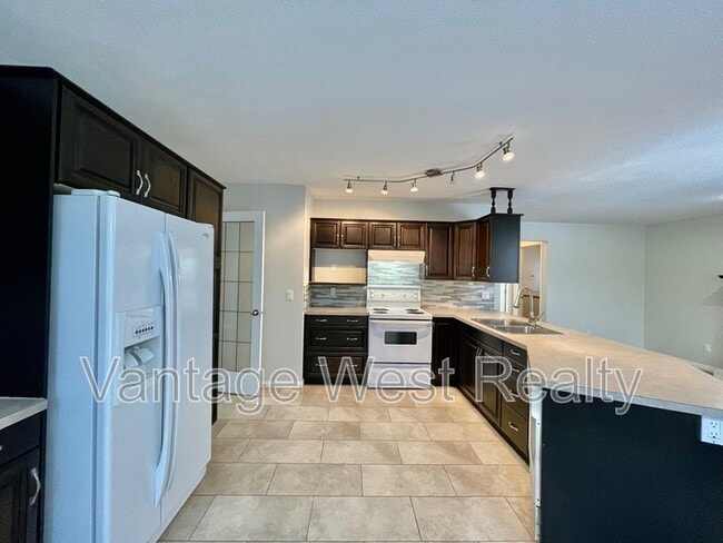 1838 Lipsett Ct