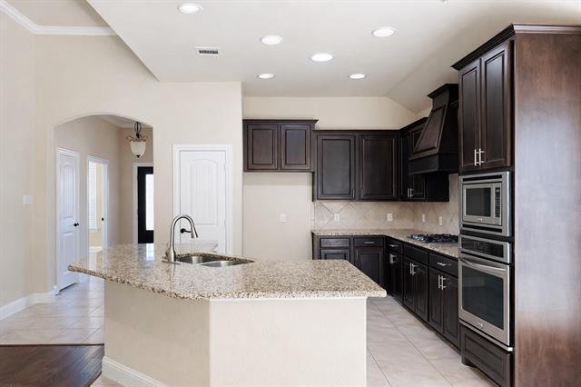 Photo - 1210 Stampede Dr