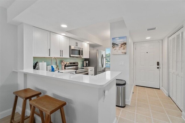 Photo - 433 Cerromar Ln Unit 441