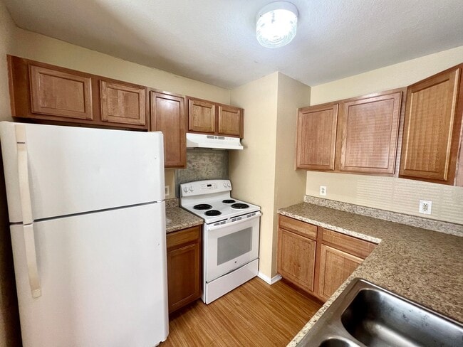 Photo - *COMING SOON* Great Location! 3 Bedroom Home Near Shopping & Dining!