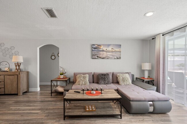 7240 Westwind Dr Unit SI ID1638037P