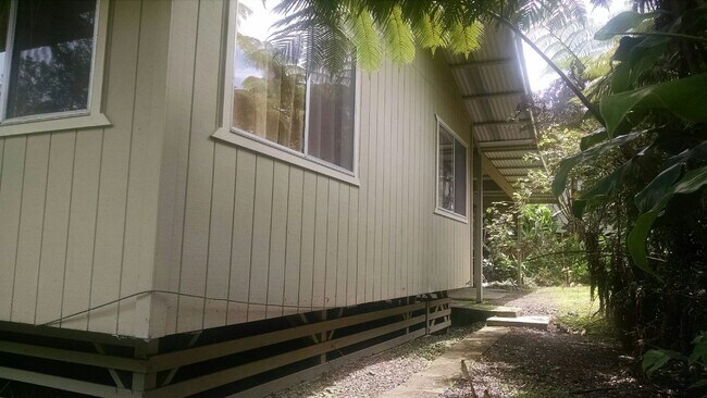 Photo - Lovely 3 bedroom 1.5 bath in cool Volcano ...