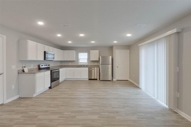 Photo - 1709 Nebraska Loop