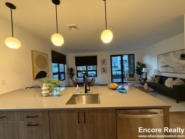 Photo - 199 Gardner St Unit 307