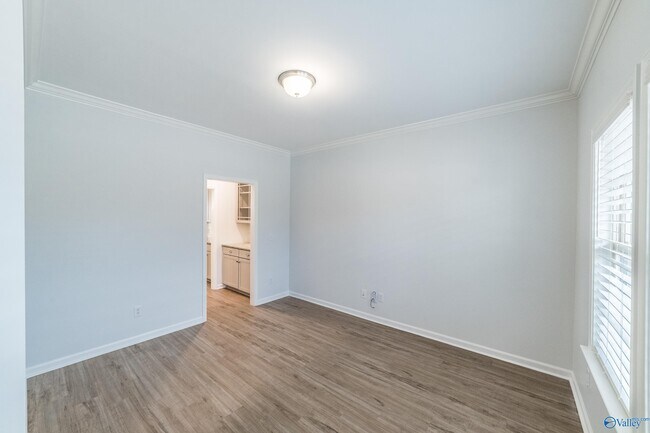 Photo - 15036 Lakeside Trail SW