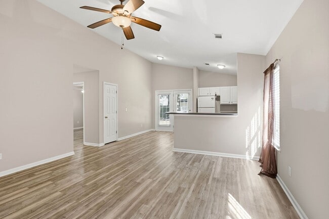 Photo - Comfortable 3BR Ranch with 2-Car Garage in Northwoods Pointe