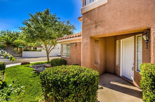 Photo - 1312 Mt Hamilton