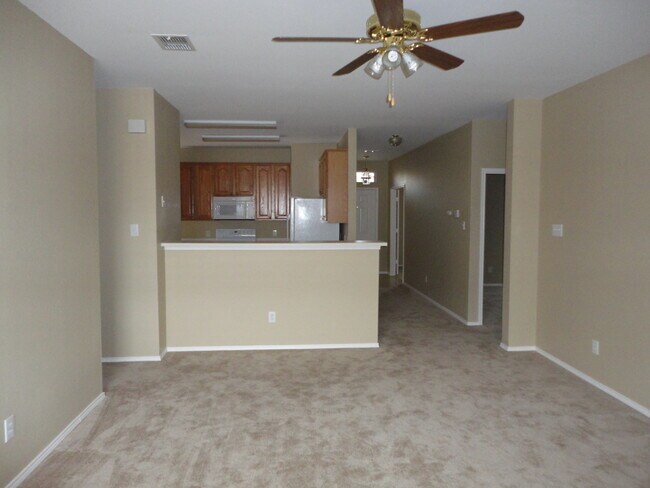 Photo - 2319 Dogwood Dr